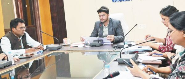 मनरेगा कार्य की जानकारी के लिए पंचायतों में कराएं मुनादी-कलेक्टर