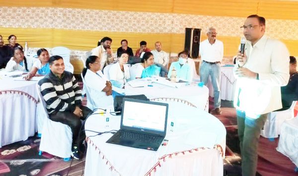 सडक़ सुरक्षा माह: स्वास्थ्य विभाग द्वारा त्वरित उपचार व जागरूकता पर जोर