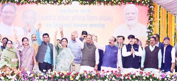धमतरी में बनेगा नालंदा परिसर, कंडेल में कॉलेज भवन व पीजी कॉलेज में विधि विभाग के लिए भवन निर्माण की घोषणा की