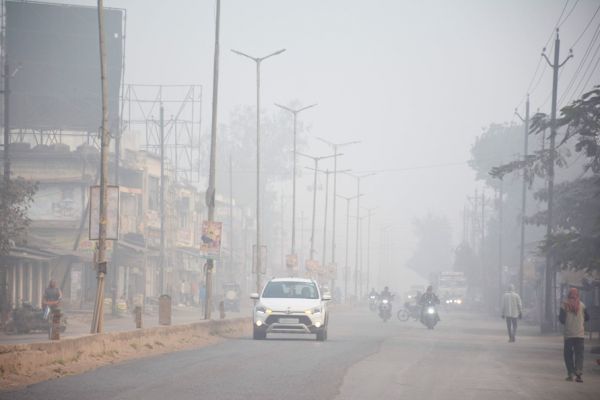 न्यूनतम पारा 3 डिग्री लुढक़कर 10 पर, रात में बढ़ी कंपकंपी