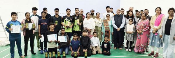 बैडमिंटन टूर्नामेंट: प्रतिभाओं ने दिखाया दमखम 