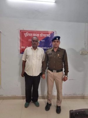 लॉज में अनियमितता पर संचालक पर कार्रवाई