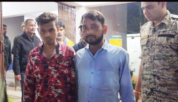 गांजा संग 2 नाबालिग समेत 11 गिरफ्तार