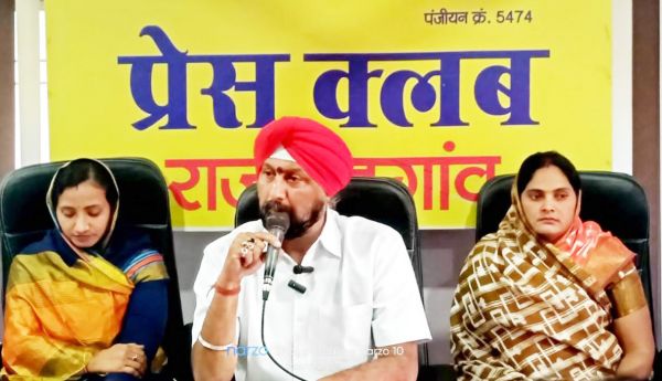 बाथरूम में छात्रा के वीडियो रिकार्डिंग पर विधायक रमन मौन क्यों- छाबड़ा