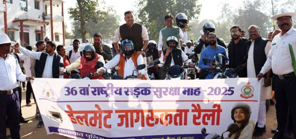 वित्त मंत्री ने दिया यातायात जागरूकता का संदेश