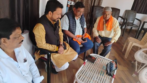 जिपं अध्यक्ष ने सुनी मन की बात