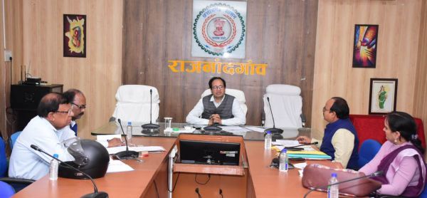 अधिक लाभ अर्जित करने वाली फसलों से किसानों को करें जागरूक 