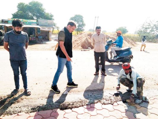 कलेक्टर ने पिपरिया नपं क्षेत्र में विकास कार्यों का किया निरीक्षण