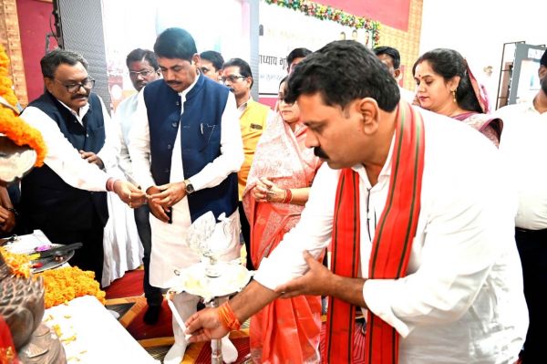 कवर्धा जिला अस्पताल परिसर में बनेगा  50 बेड क्रिटिकल केयर हॉस्पिटल