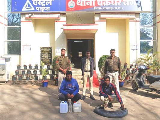 महुआ शराब जब्त, 2 आरोपी गिरफ्तार 