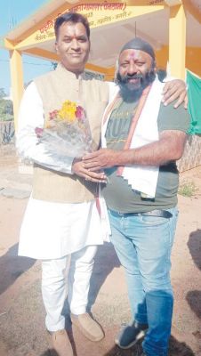 पूर्व पार्षद विक्की खनूजा ने किया कांग्रेस प्रवेश