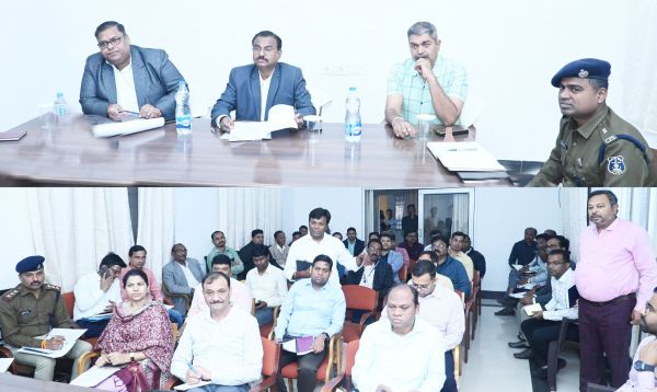 संभागायुक्त-कलेक्टर ने राजिम कुंभ कल्प तैयारी पर ली अफसरों की बैठक 
