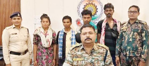 महिला सहित 4 नक्सली गिरफ्तार, 2  ईनामी, सभी बीजापुर के