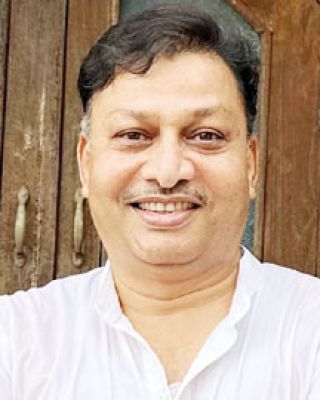 कांग्रेस जनता के बीच जाने से घबरा गई है-भारत सिंह