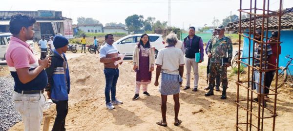  जिपं सीईओ ने निर्माण कार्यों का लिया जायजा
