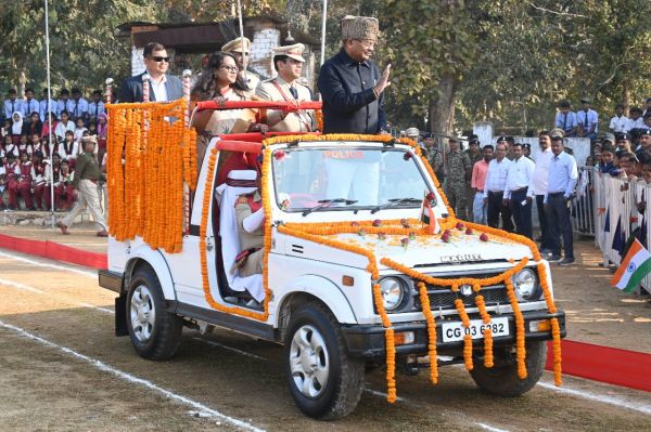 विधायक चंद्राकर ने किया ध्वजारोहण