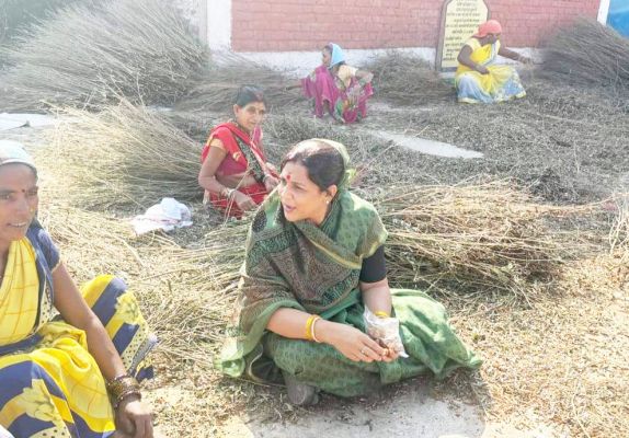 संविधान से मिला महिलाओं को हक़ -प्रज्ञा 