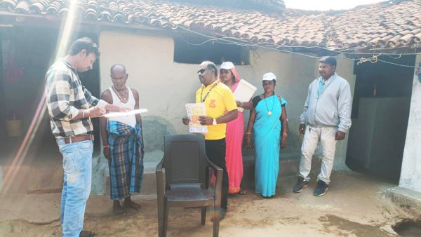 कसडोल के वनांचल गांवों में हुआ विशेष कुष्ठ सर्वे, सत्यापन और उपचार कार्यक्रम