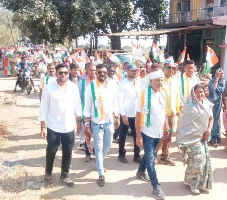 नपं भखारा में कांग्रेस प्रत्याशियों ने अंतिम दिन भरा पर्चा 