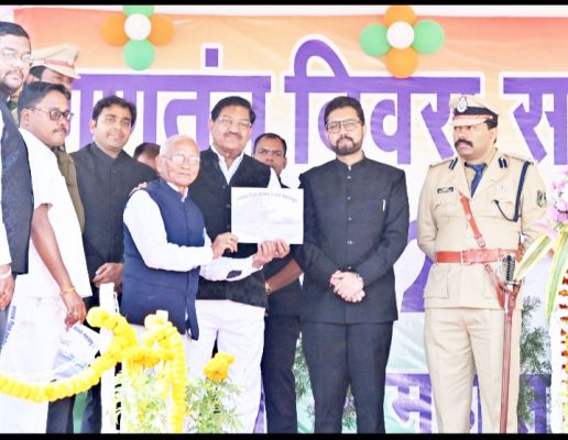 रबी फ सल के लिए पानी देने के निर्णय पर किसानों ने विधायक रोहित साहू का जताया आभार