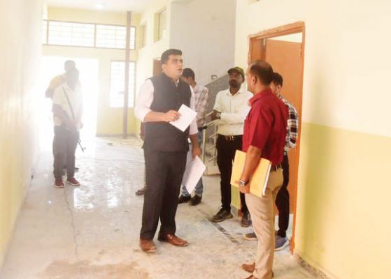 केन्द्रीय विद्यालय भवन का निरीक्षण