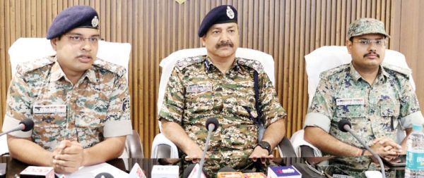 तोडक़ा -कोरचोली मुठभेड़ में मारे गए 16 लाख के ईनामी नक्सली