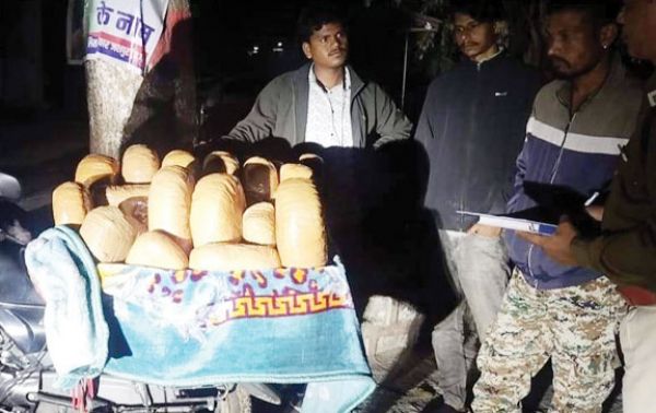 45 लाख का गांजा जब्त, एमपी के दो तस्कर बंदी