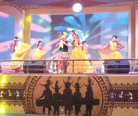 महाकुंभ में छत्तीसगढिय़ा कलाकारों ने बिखेरी लोककला की छंटा