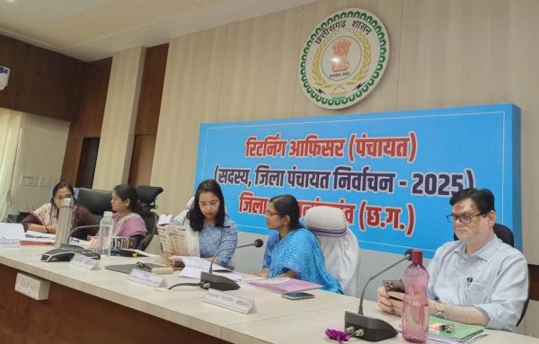 जिपं सदस्य के लिए 67 अभ्यर्थी मैदान में, एक का नामांकन निरस्त