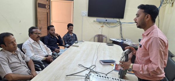 ईवीएम के उपयोग पर मीडिया कार्यशाला