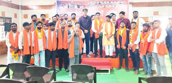 अग्रहरि समाज के अध्यक्ष ने किया भाजपा प्रवेश