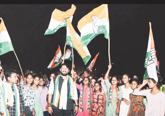 कांग्रेस की रीति-नीति से लोगों को अवगत कराना होगा-छाबड़ा