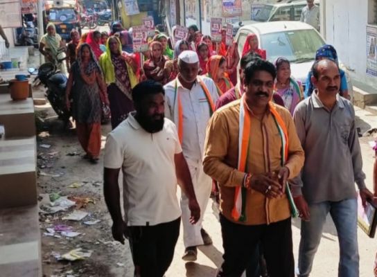 भाजपा, कांग्रेस, निर्दलीय प्रत्याशियों ने अंतिम दिन झोंकी ताकत