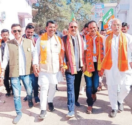 प्रचार के अंतिम दौर में प्रत्याशियों ने झोंकी ताकत