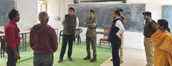 चुनाव तैयारियों का जायजा