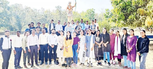 गुण्डाधुर कॉलेज में भूमकाल दिवस पर संगोष्ठी