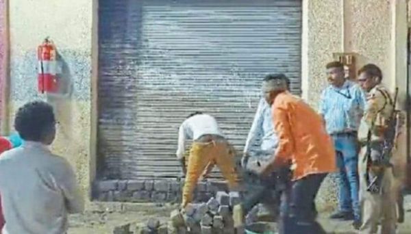 प्रत्याशियों की किस्मत ईवीएम में कैद, कड़ी सुरक्षा व्यवस्था के बीच सीसीटीवी से निगरानी