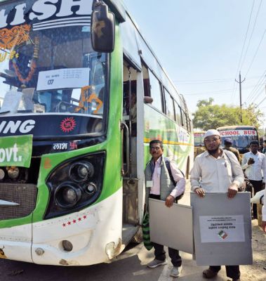 पंचायत चुनाव:  प्रथम चरण की वोटिंग के लिए दल रवाना