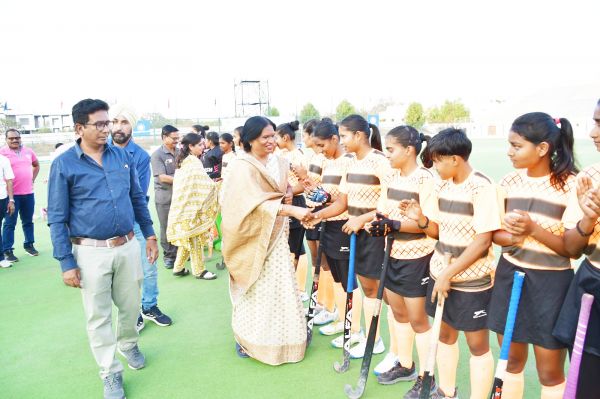 रायपुर, बिलासपुर, कबीरधाम और मेजबान नांदगांव ने की विजयी शुरूआत