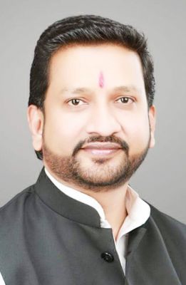 भुरभुसी जिपं में 34 में 30 गांव में बढ़त बनाकर विक्रांत की एकतरफा जीत