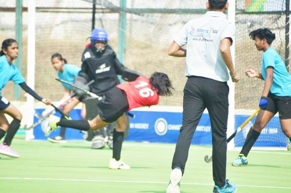 नांदगांव की टीम ने कांकेर को 9-0 गोल से किया पराजित