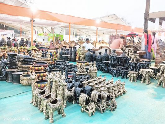 स्वरोजगार अपनाएंगे देश को समृद्ध बनाएंगे...