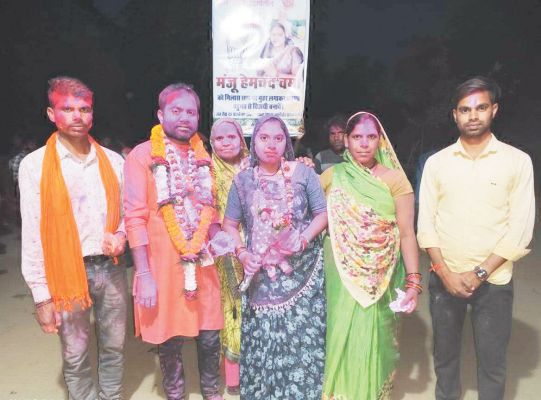 धुर्राबांधा में मंजू वर्मा सरपंच निर्वाचित