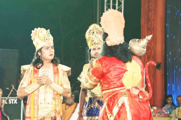 उत्तर रामायण पर आधारित लाइट एंड साउंड शो कार्यक्रम ने दर्शकों को किया रोमांचित