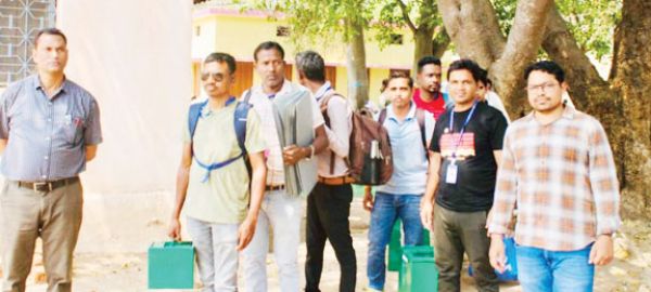 नक्सल प्रभावित क्षेत्रों में आजादी के बाद पहली बार होगा मतदान, ग्रामीणों में भारी उत्साह