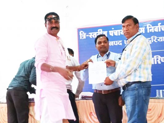 घुपसाल से नरेश सरपंच निर्वाचित