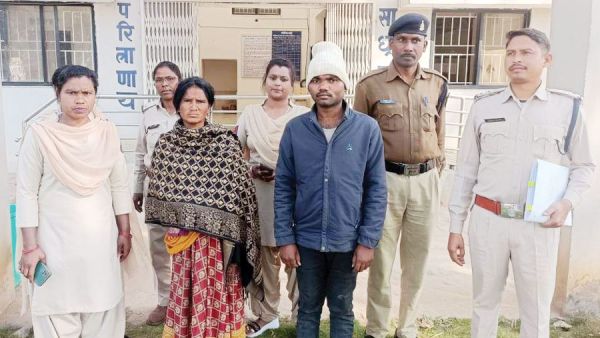 नवविवाहिता की हत्या, पति-सास गिरफ्तार