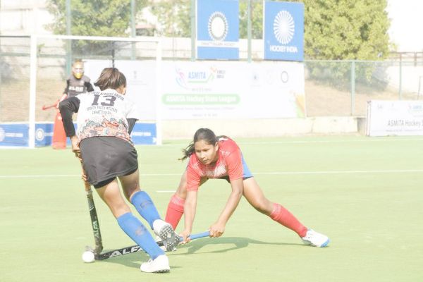 फाइनल में पहुंची मेजबान नांदगांव और हॉकी बिलासपुर