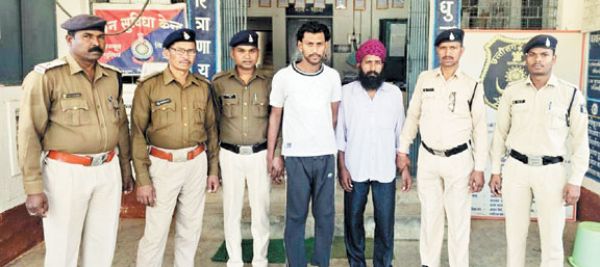 ऑपरेशन आघात: जशपुर पुलिस ने फिर से डेढ़ करोड़ की अवैध शराब की जब्त