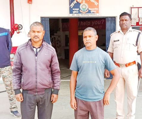 राजस्व टीम पर हमला करने वाले दोनों आरोपी गिरफ्तार